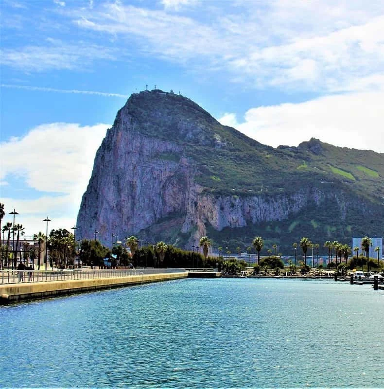 Gibraltar Day Trip from Seville with Transfer and Free Time
