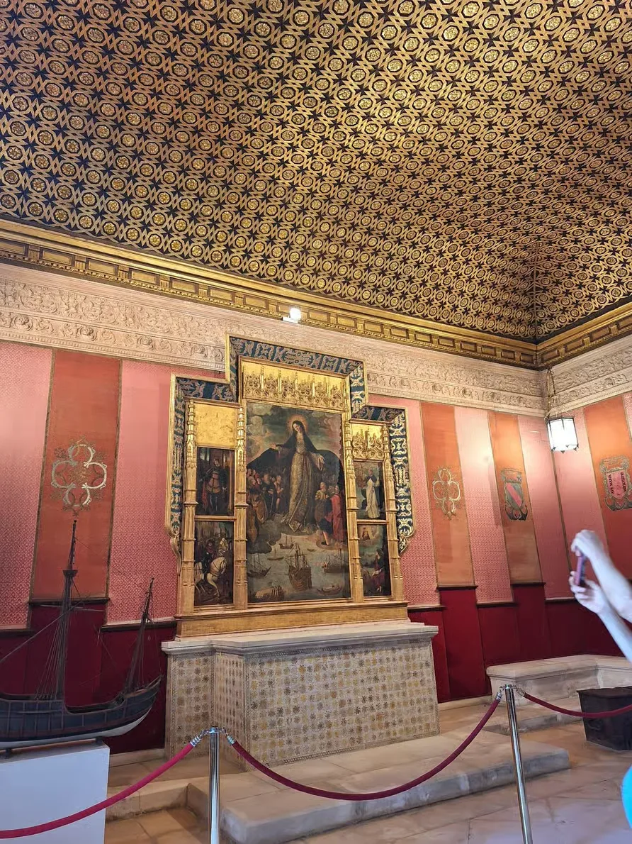 Guided tour of Alcazar, Cathedral and Giralda in Seville