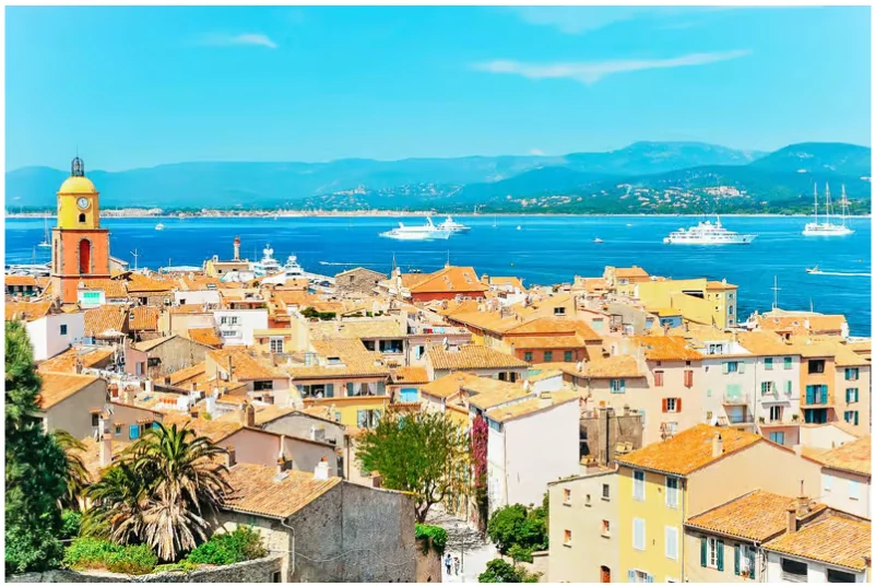 Saint-Tropez and Port Grimaud tour from Nice