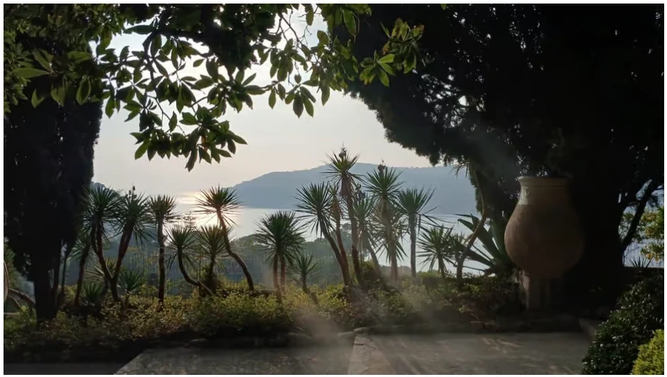Saint-Jean-Cap-Ferrat villas tour from Nice through the elegant French Riviera
