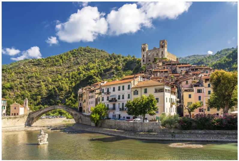 Italian Riviera tour from Nice: markets, San Remo, Bordighera and Dolceacqua