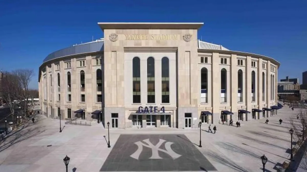 New York Contrasts Tour: Harlem, Bronx, Queens and Brooklyn