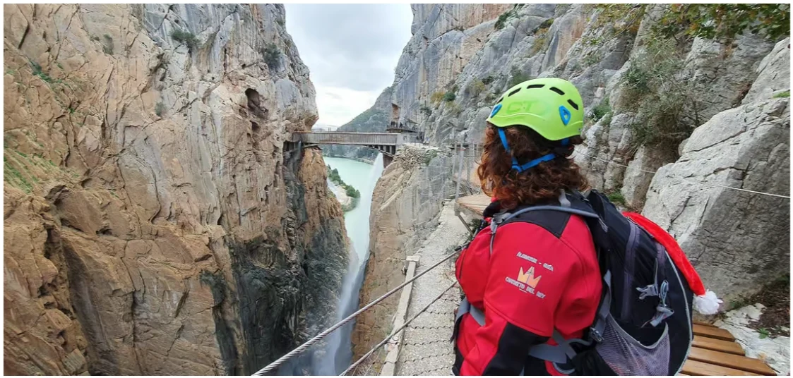 Guided Caminito del Rey tour from Málaga with welcome pack
