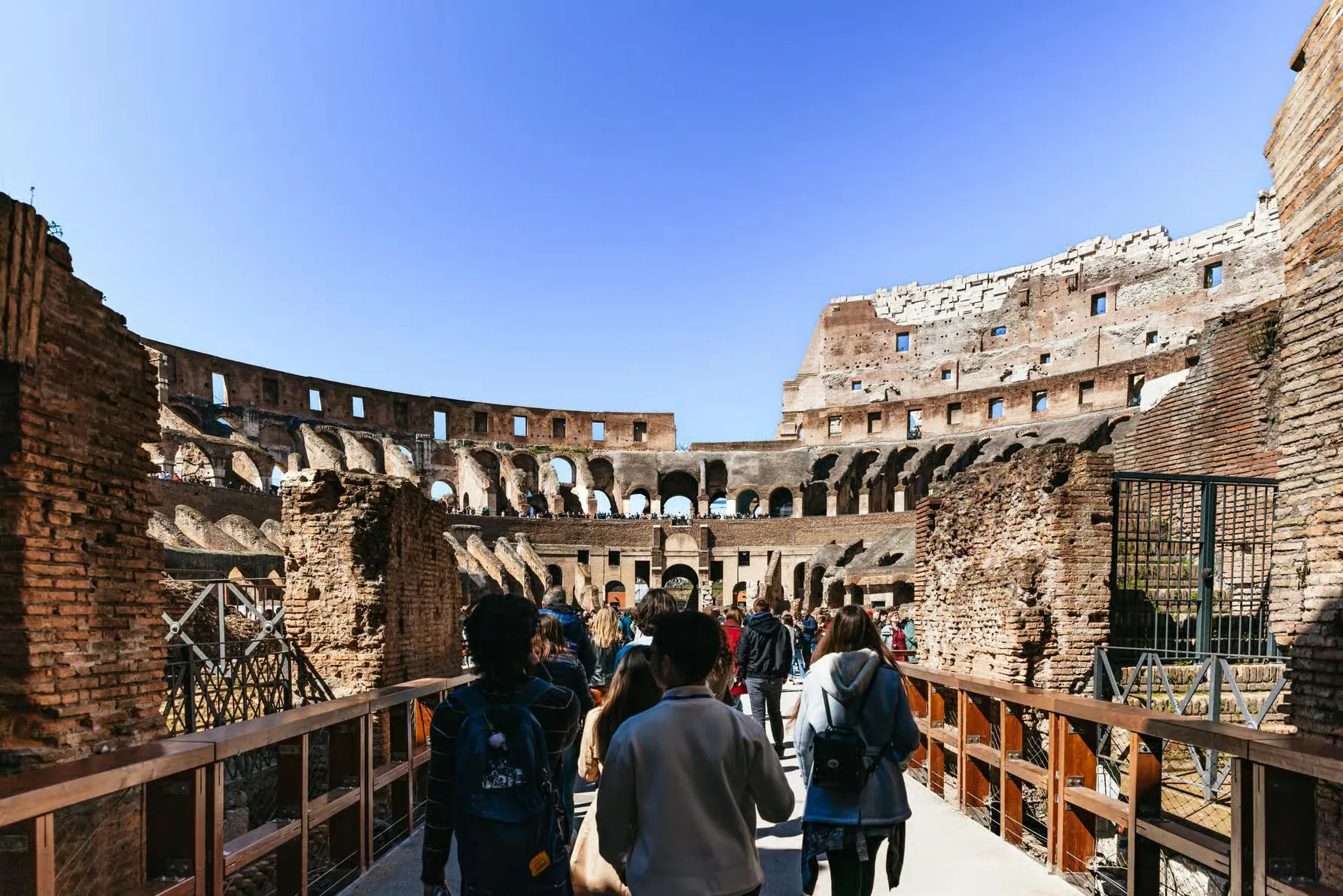Colosseum Arena Roman Forum Palatine Hill Guided Tour in Rome