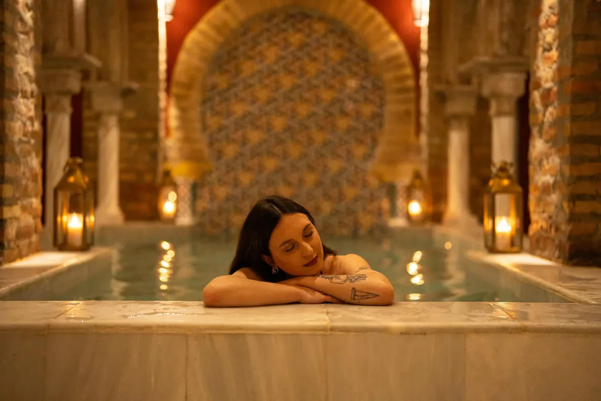 Granada: Traditional Bath at Hammam Palacio Nazarí