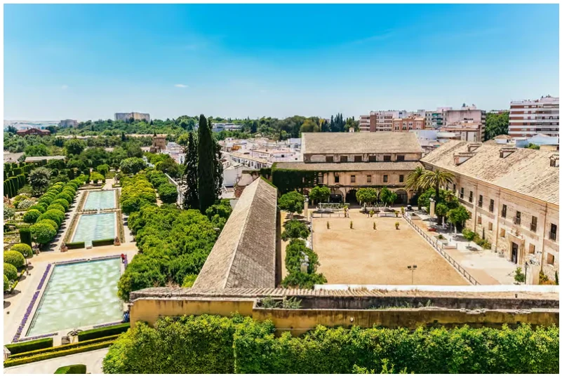 Córdoba Führung durch jüdisches Viertel, Moschee-Kathedrale und Alcázar