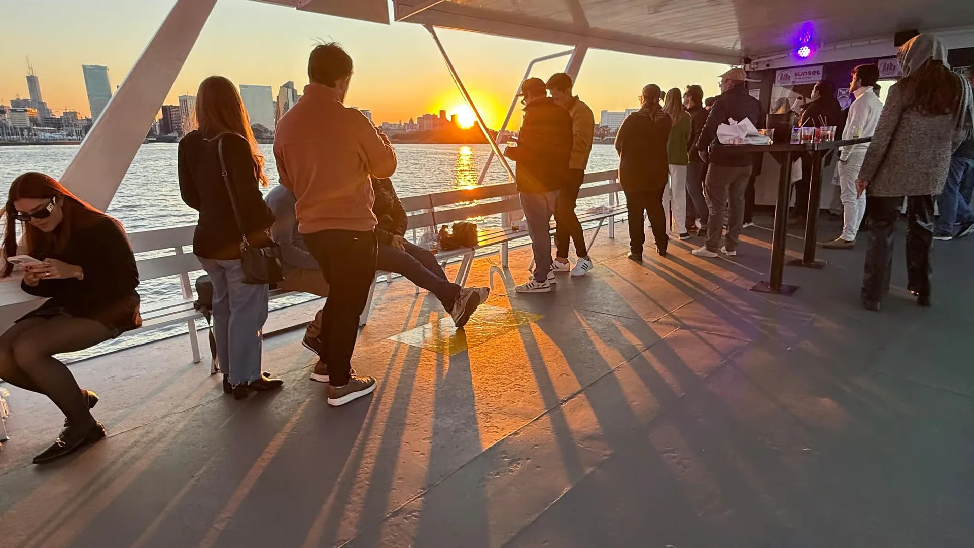 Croisière coucher de soleil à Puerto Madero : Buenos Aires depuis l’eau