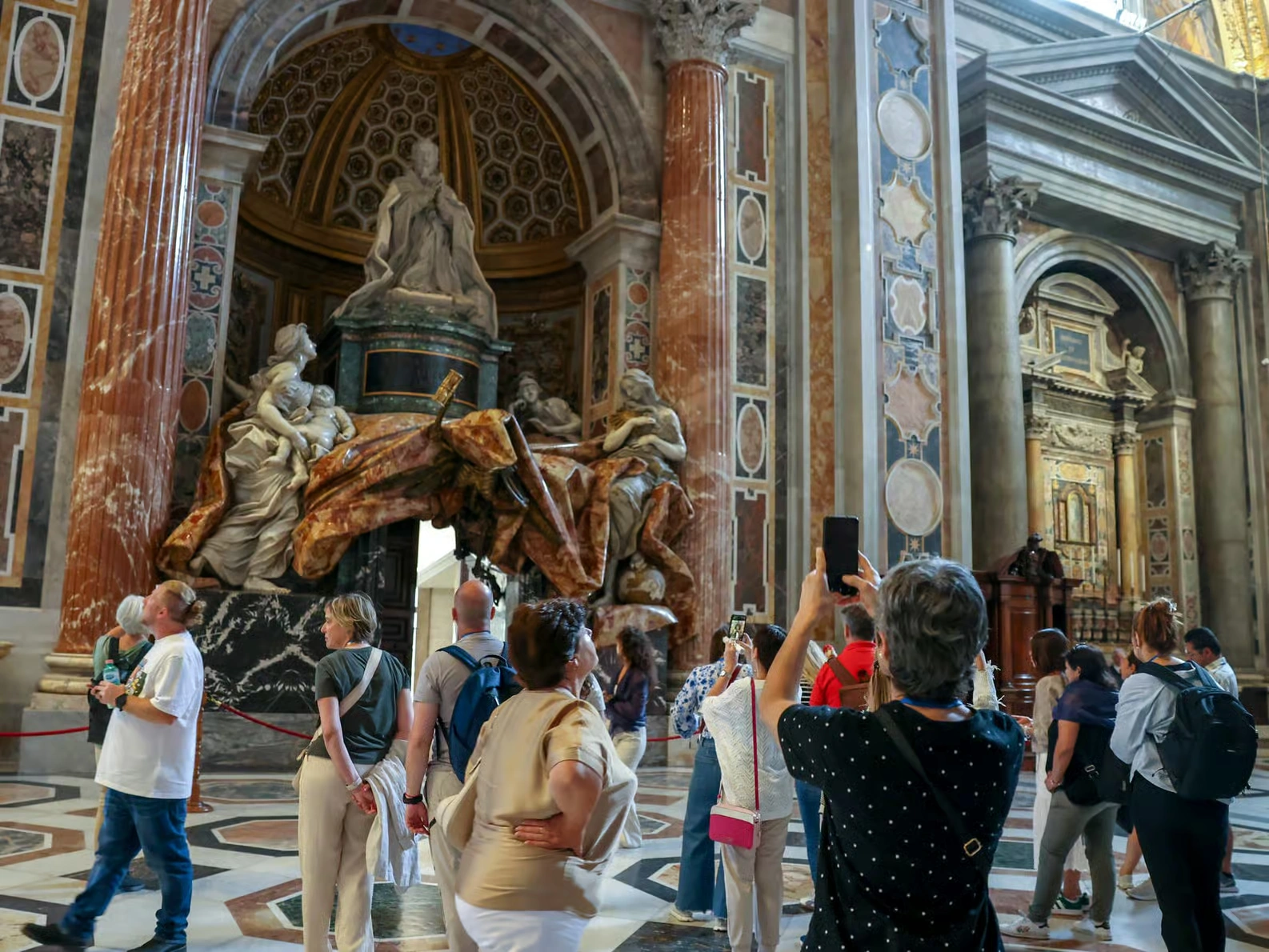 St. Peter’s Basilica guided tour Rome with Pietà and Papal Tombs