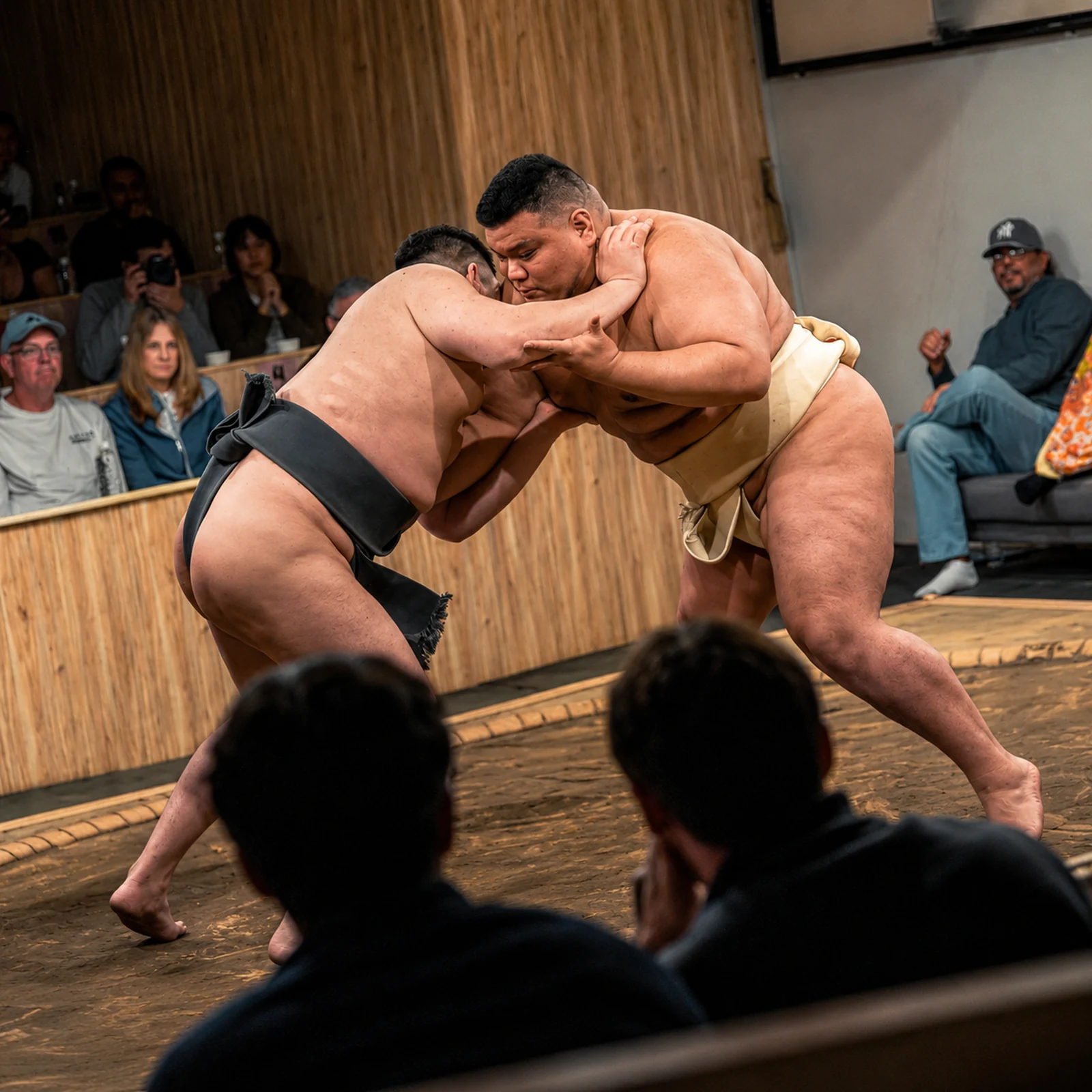 Vivez une expérience de sumo à Shinjuku avec photos et participation