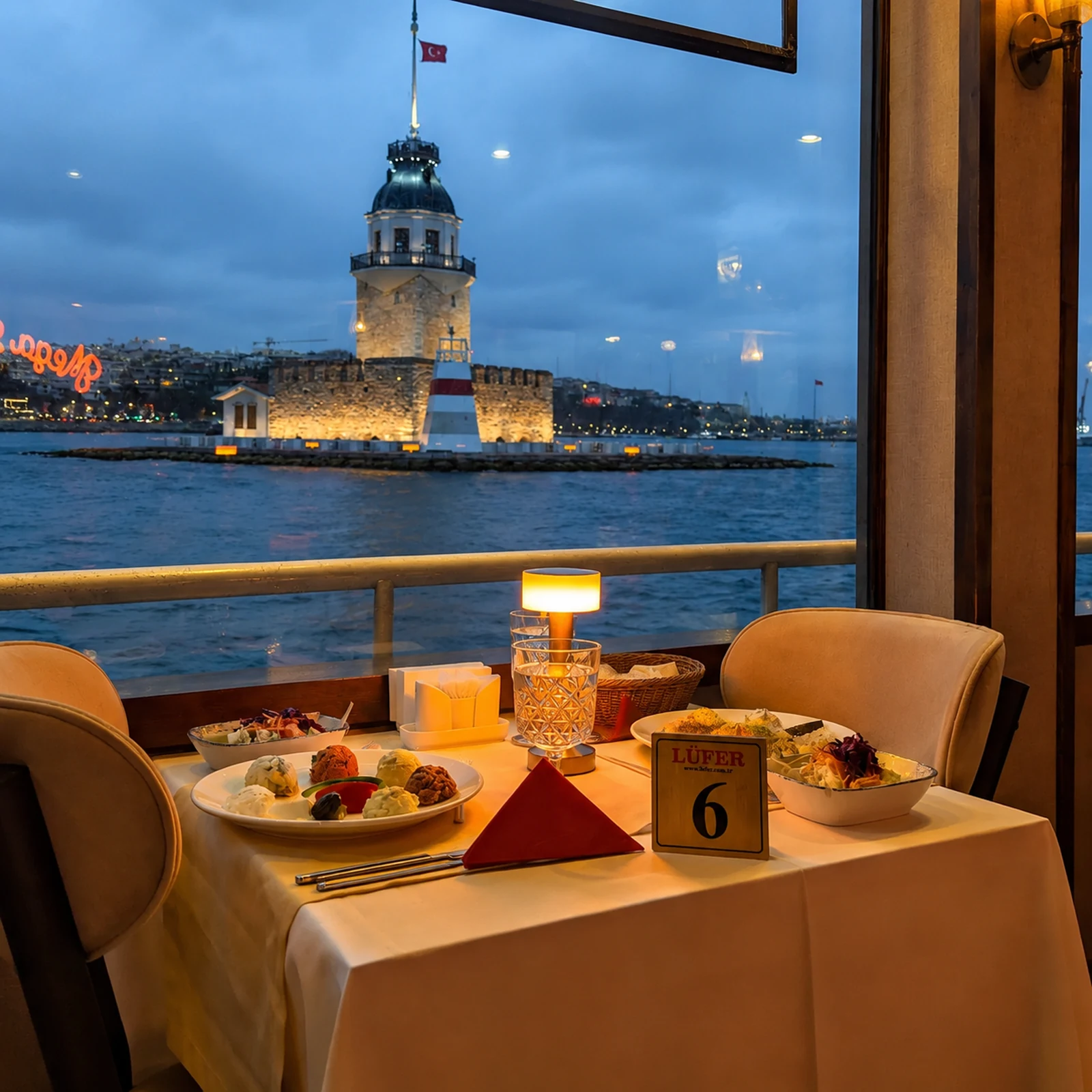 Bosphorus Dinner Cruise in Istanbul with Private Table