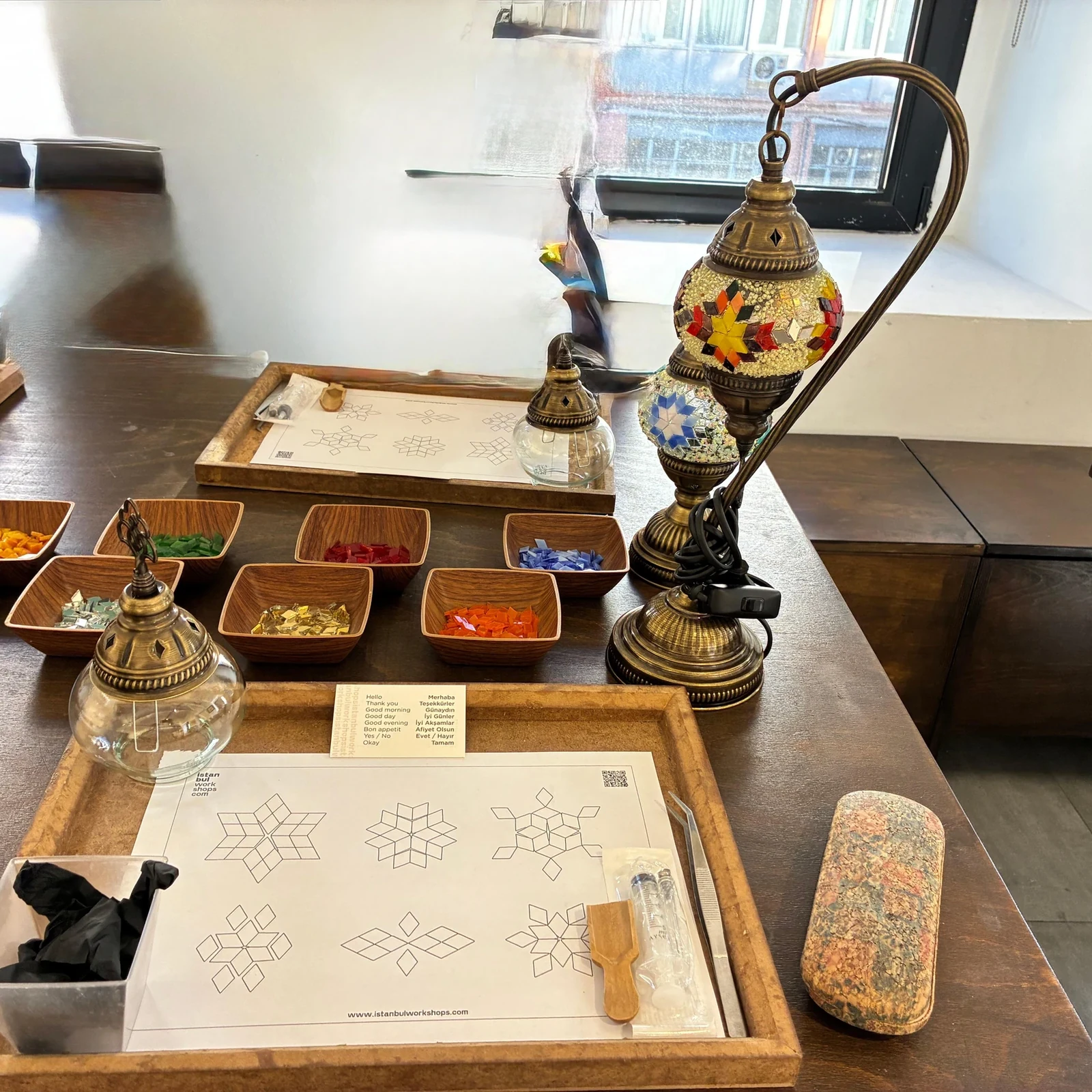 Mosaic lamp workshop in Istanbul: make your own Turkish lamp
