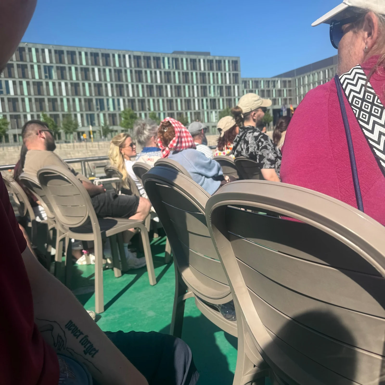 River Spree cruise in Berlin to see the city from the water
