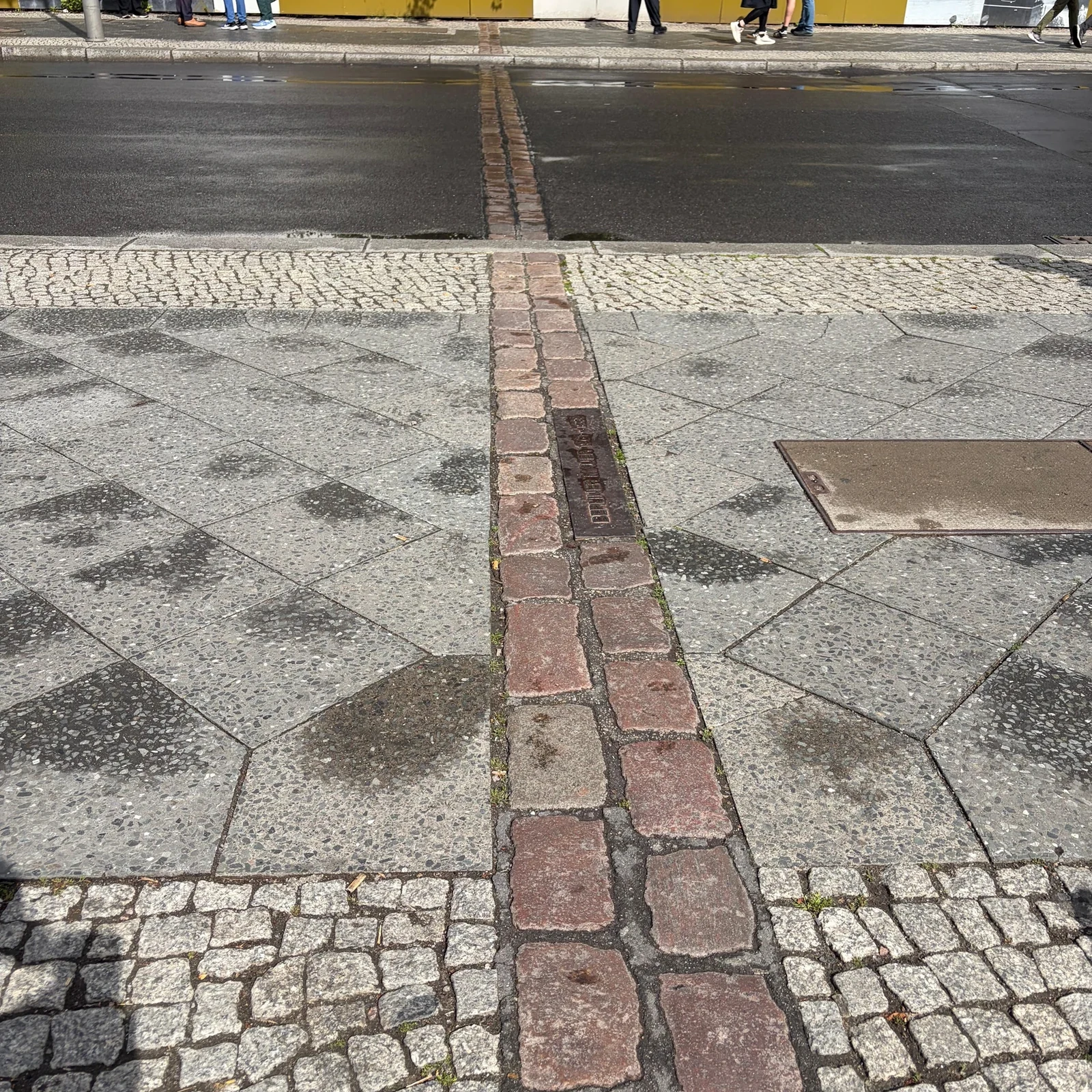 Berlin walking tour with a guide and rich historical context