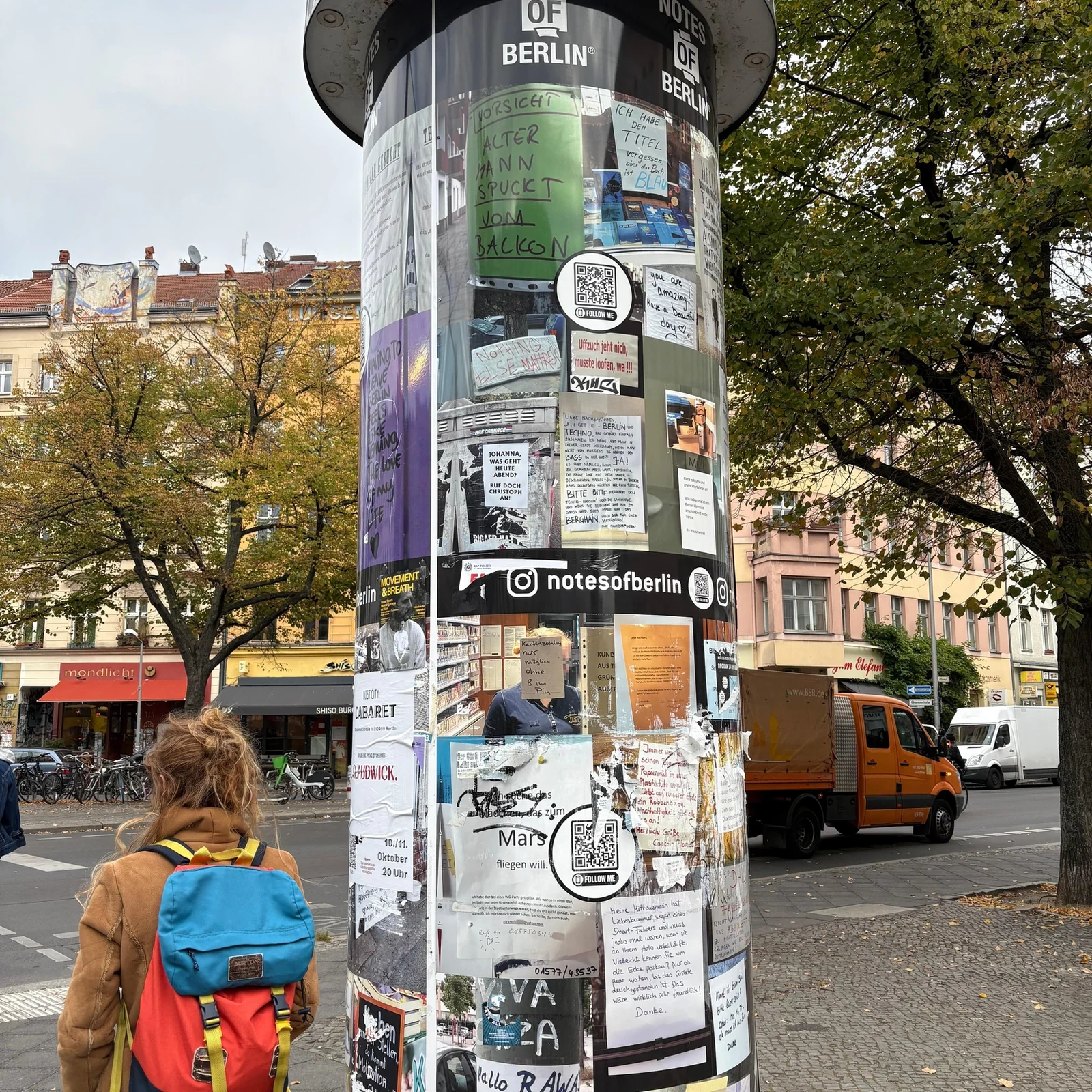 Alternative Berlin walking tour through street art and urban culture