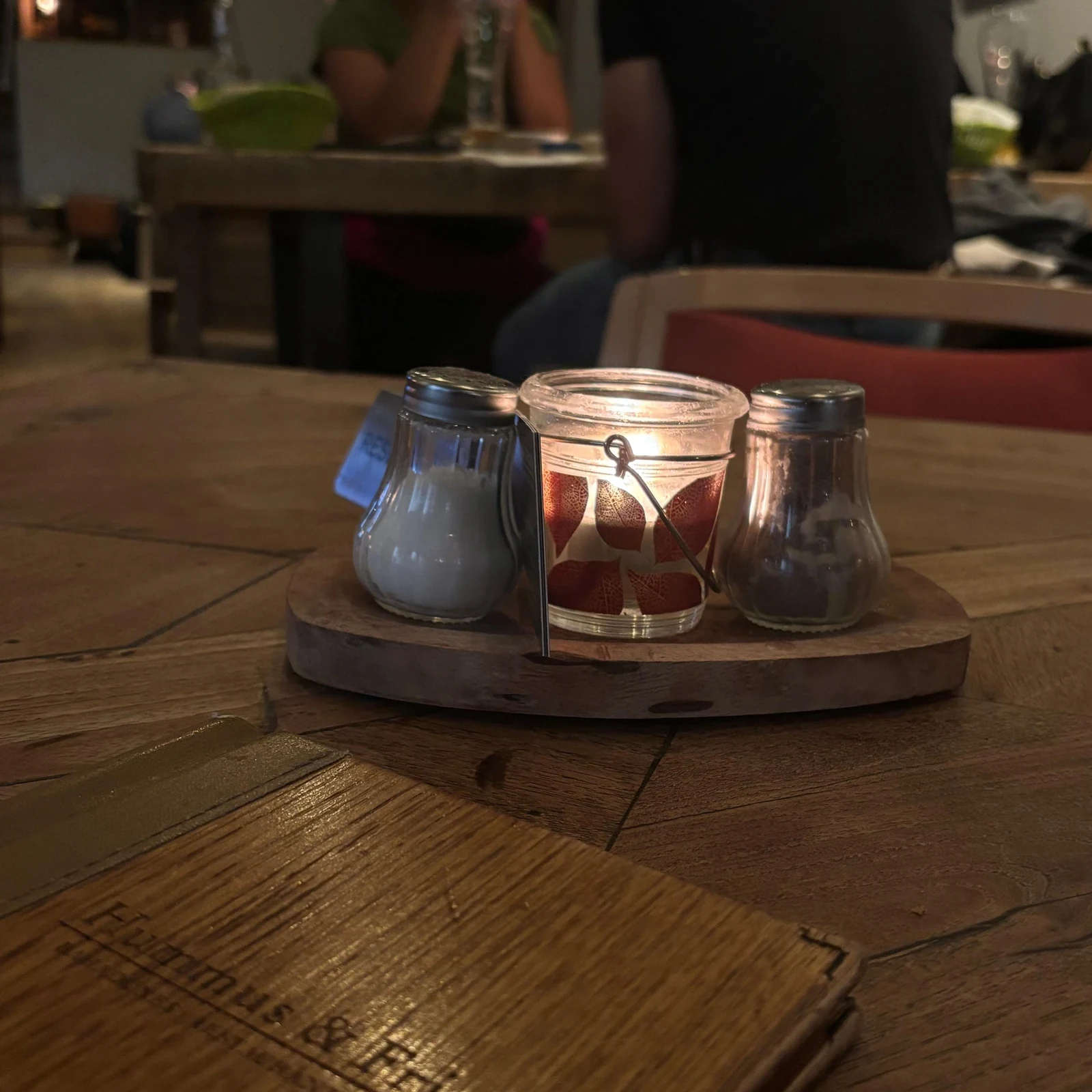 Alternative Pub Crawl in Berlin | Bars, Beats & Insider Stories