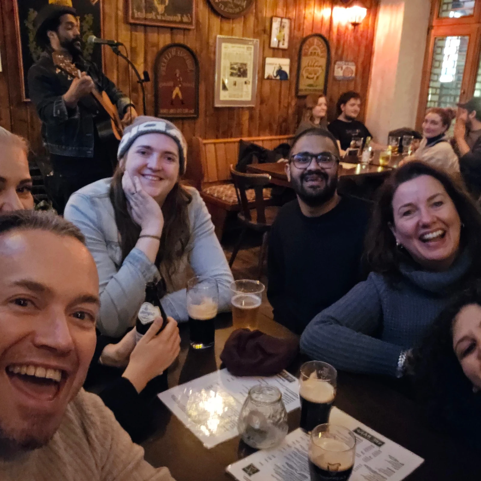 Alternative pub crawl in Berlin with underground bars and a local guide