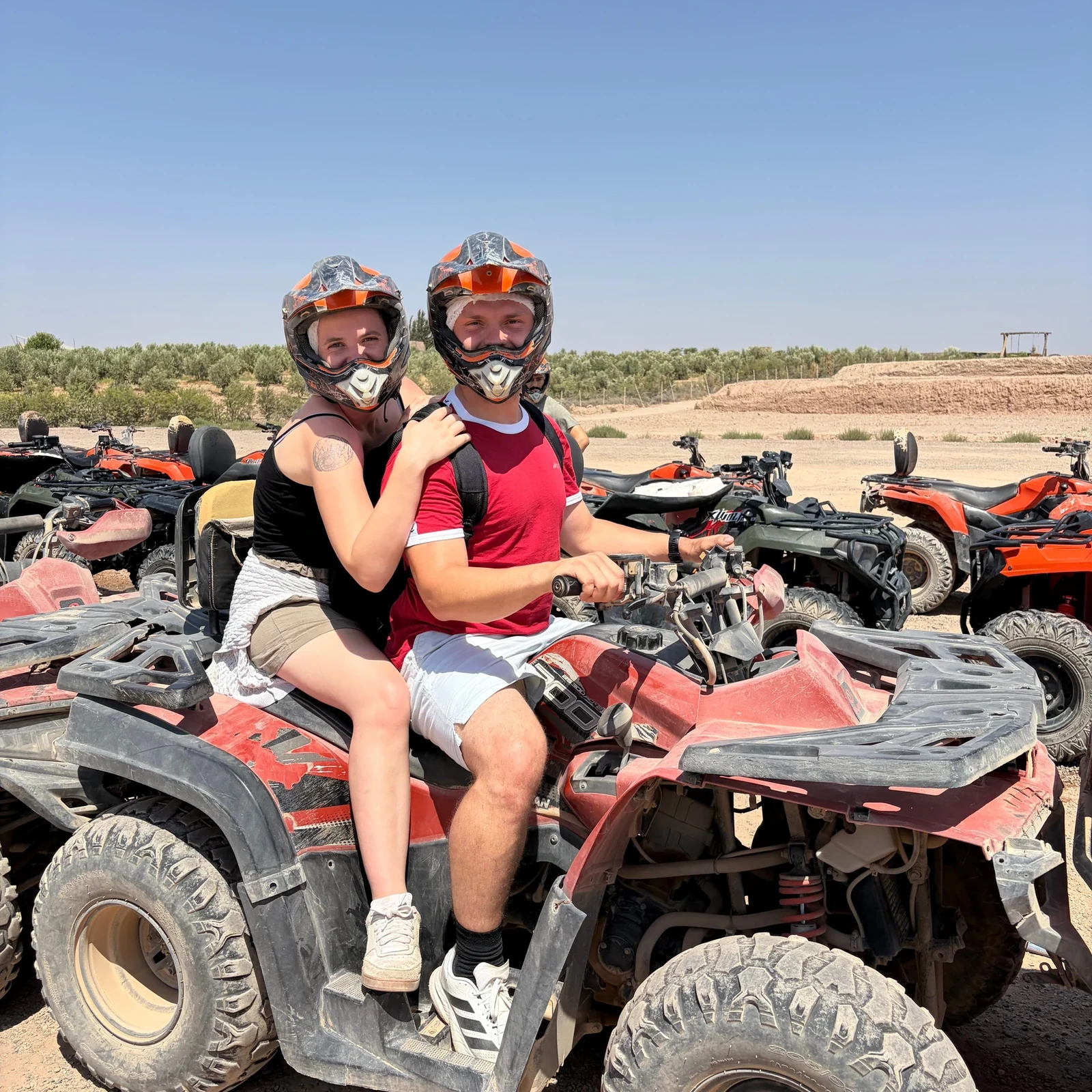 Excursión desierto Agafay desde Marrakech con quad, camello y cena