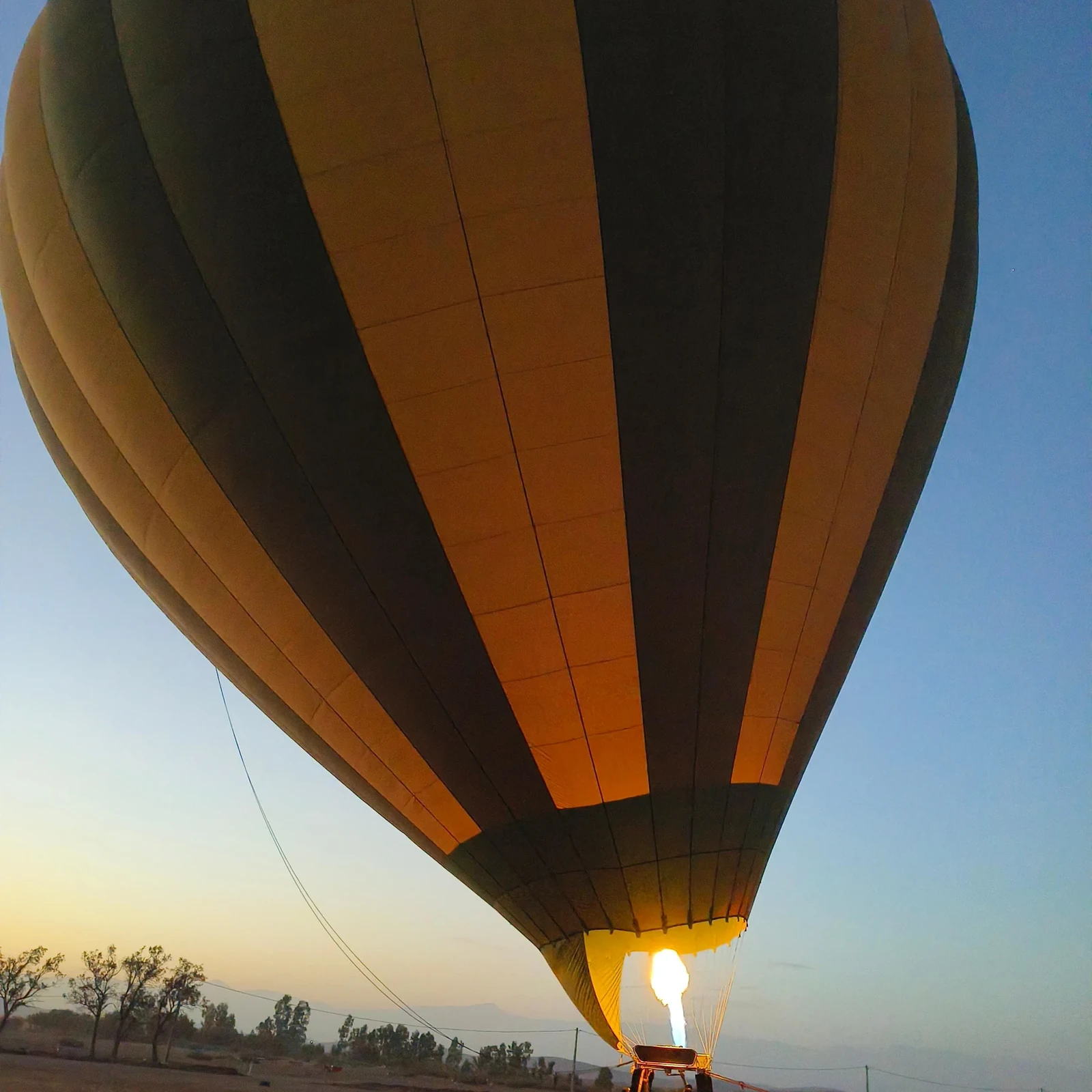 Hot air balloon flight Marrakech at sunrise with Berber breakfast