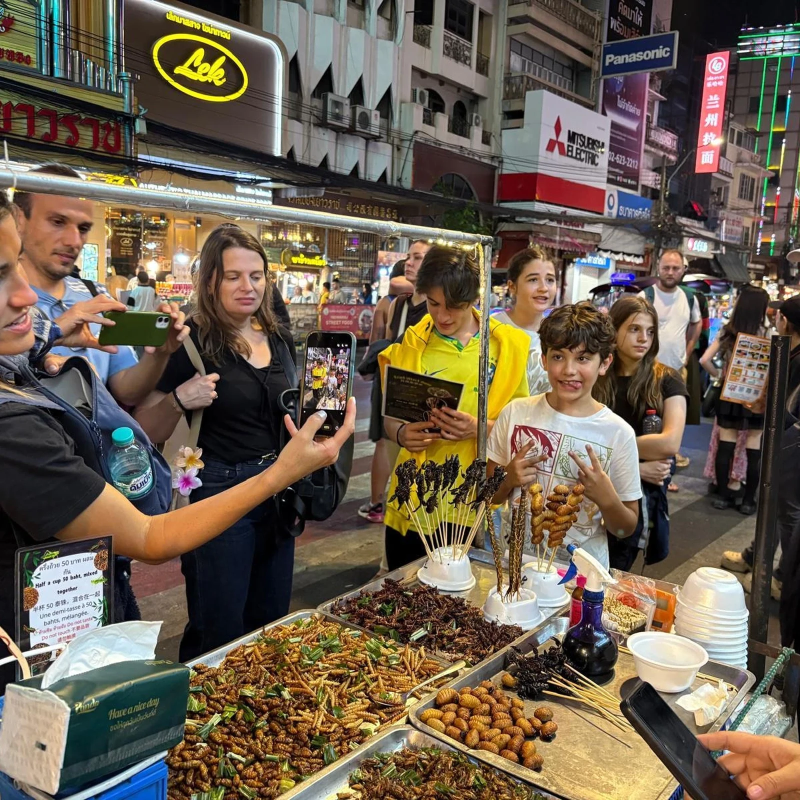 Bangkok night tuk tuk tour with Chinatown and local food