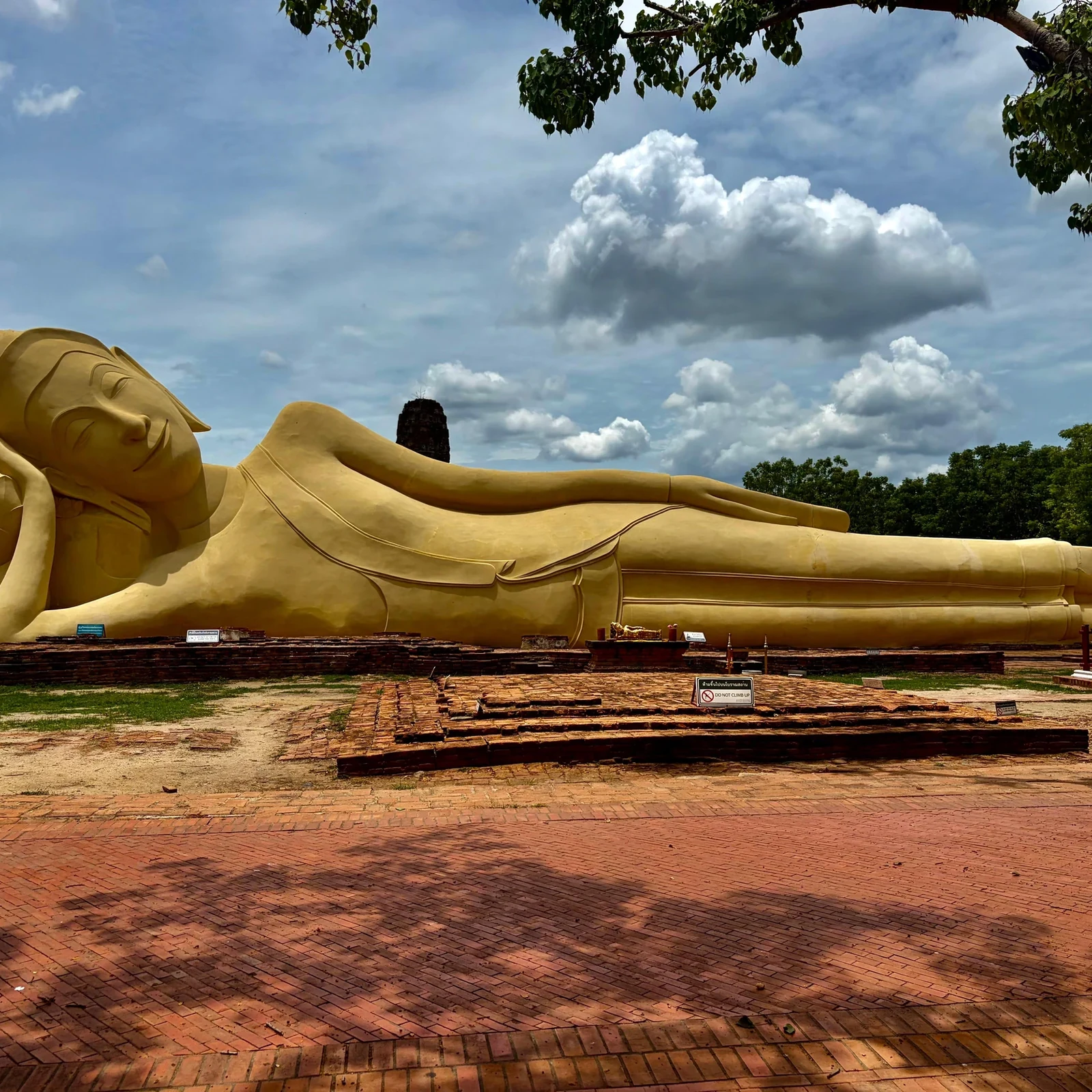 Ayutthaya Tour from Bangkok with Temples, Guide and Lunch