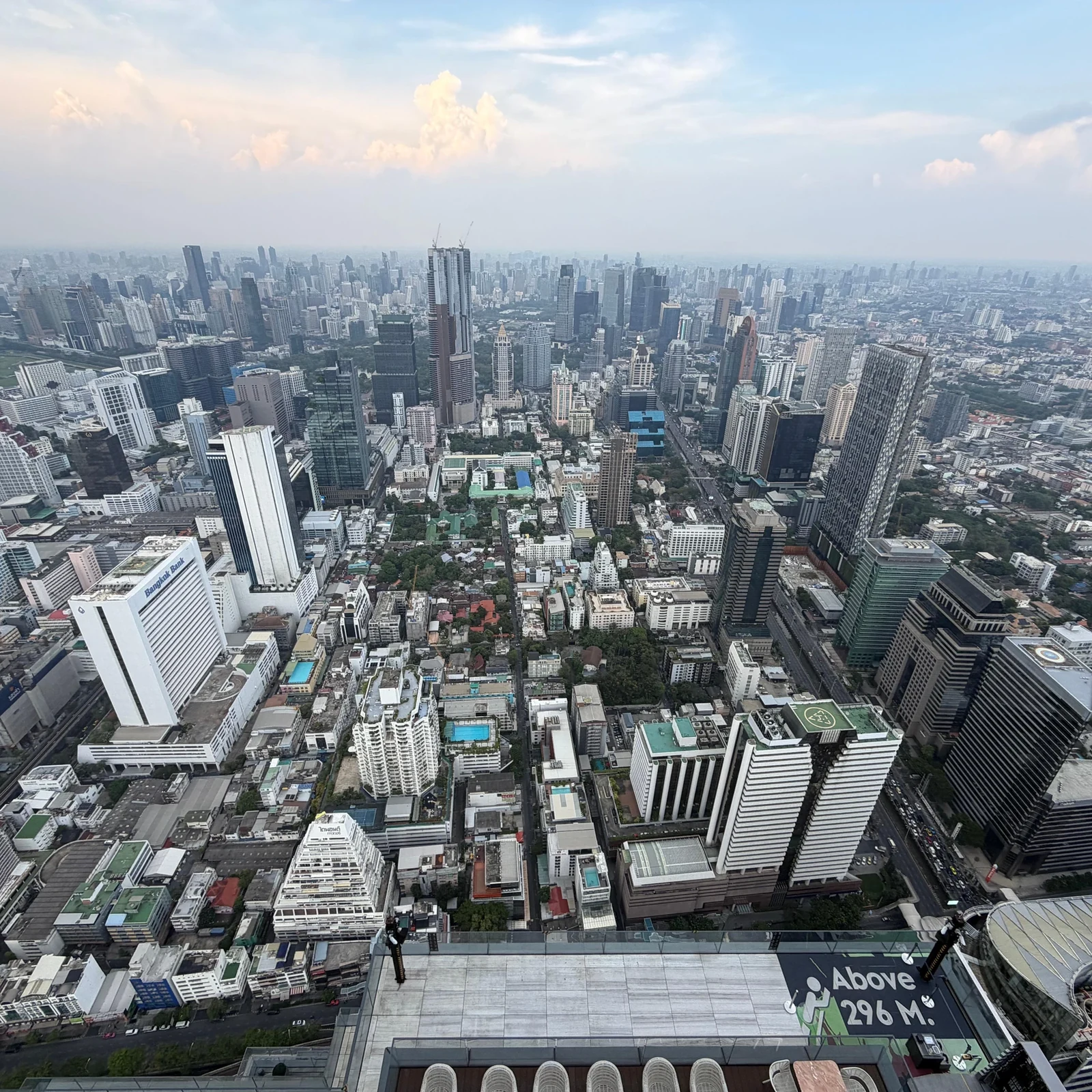 Mahanakhon SkyWalk Bangkok ticket: views from 314 metres