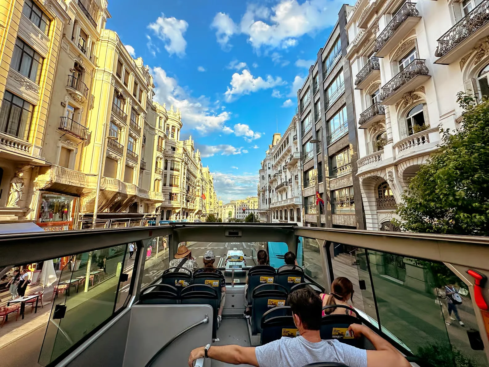 Madrid: Panoramic Night Tour on an Open-Top Big Bus