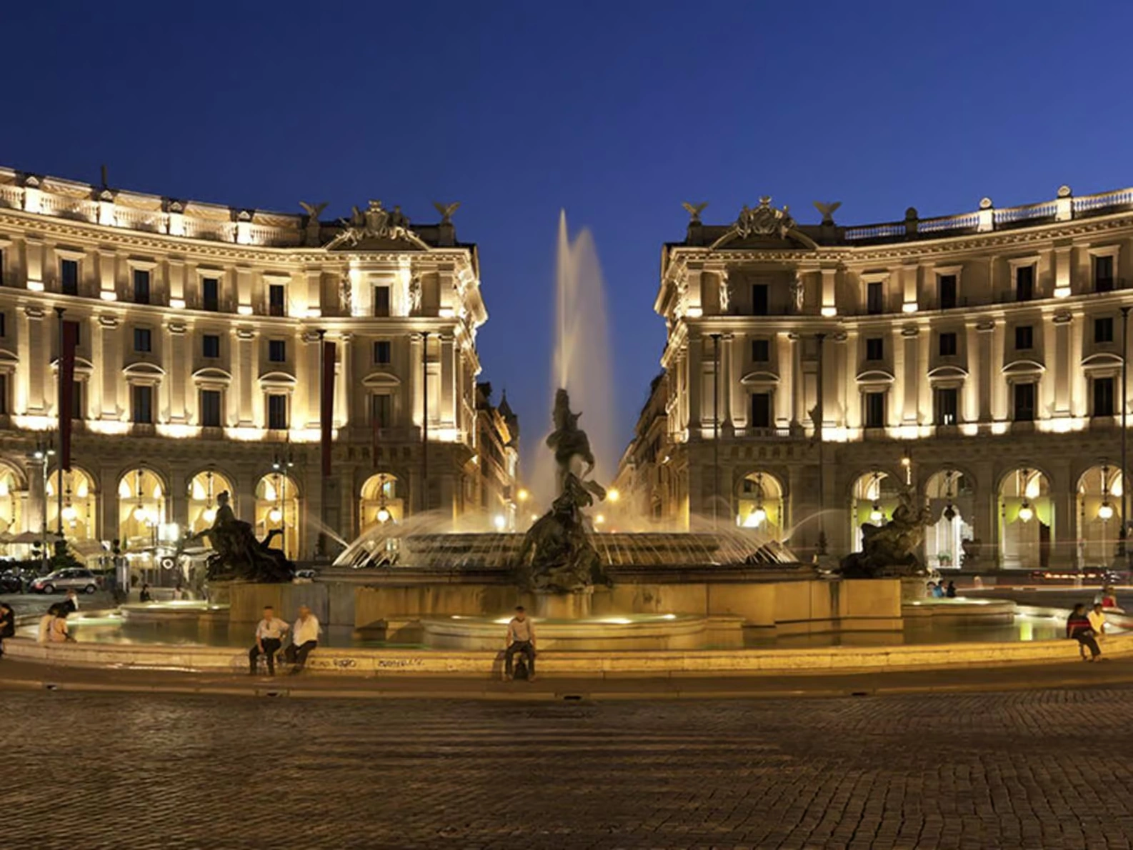 Rome night bus tour by open-top bus
