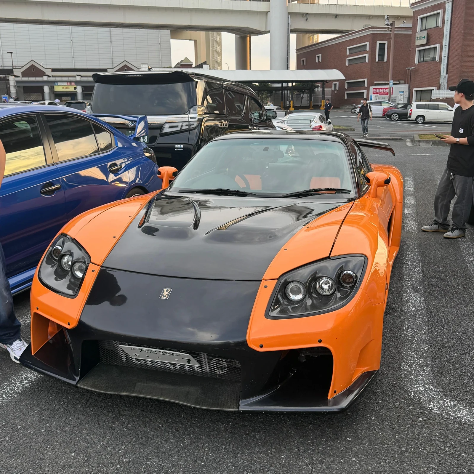 Tokyo JDM Tour Daikoku PA: Japanese tuning culture, modified cars and a Tokyo night drive