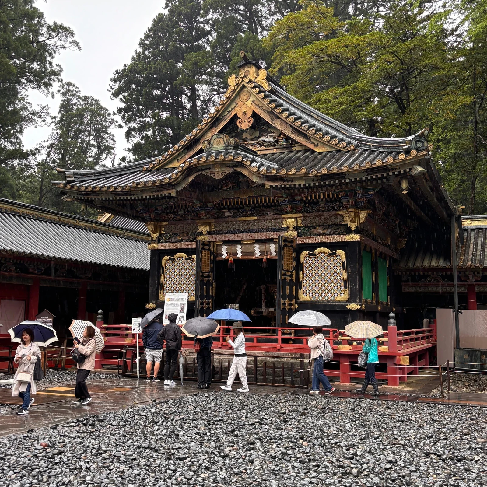 Nikko Day Trip from Tokyo: Toshogu, Kegon Falls and Lake Chuzenji