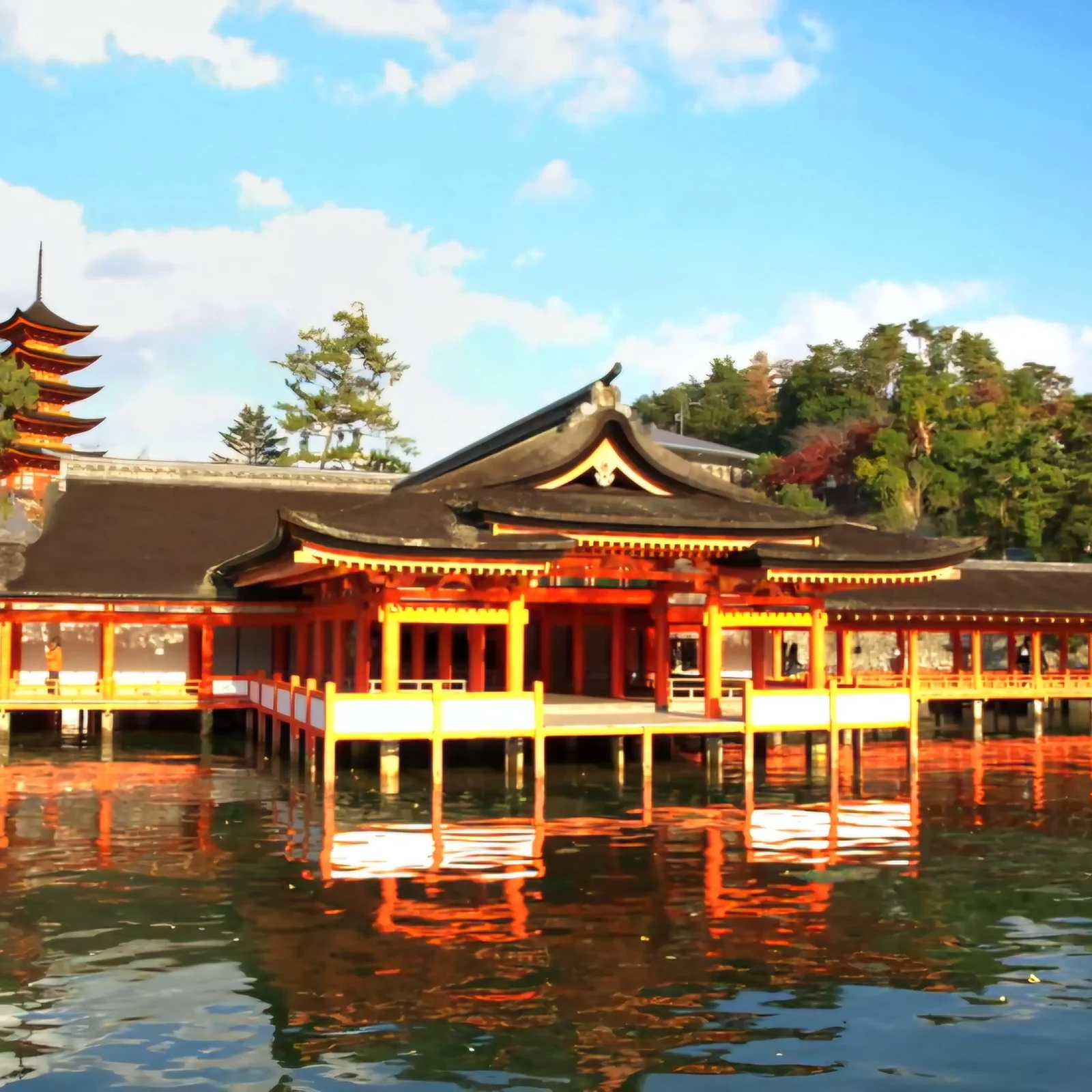Private Tour Hiroshima und Miyajima: Geschichte, Kultur und Landschaft an einem Tag
