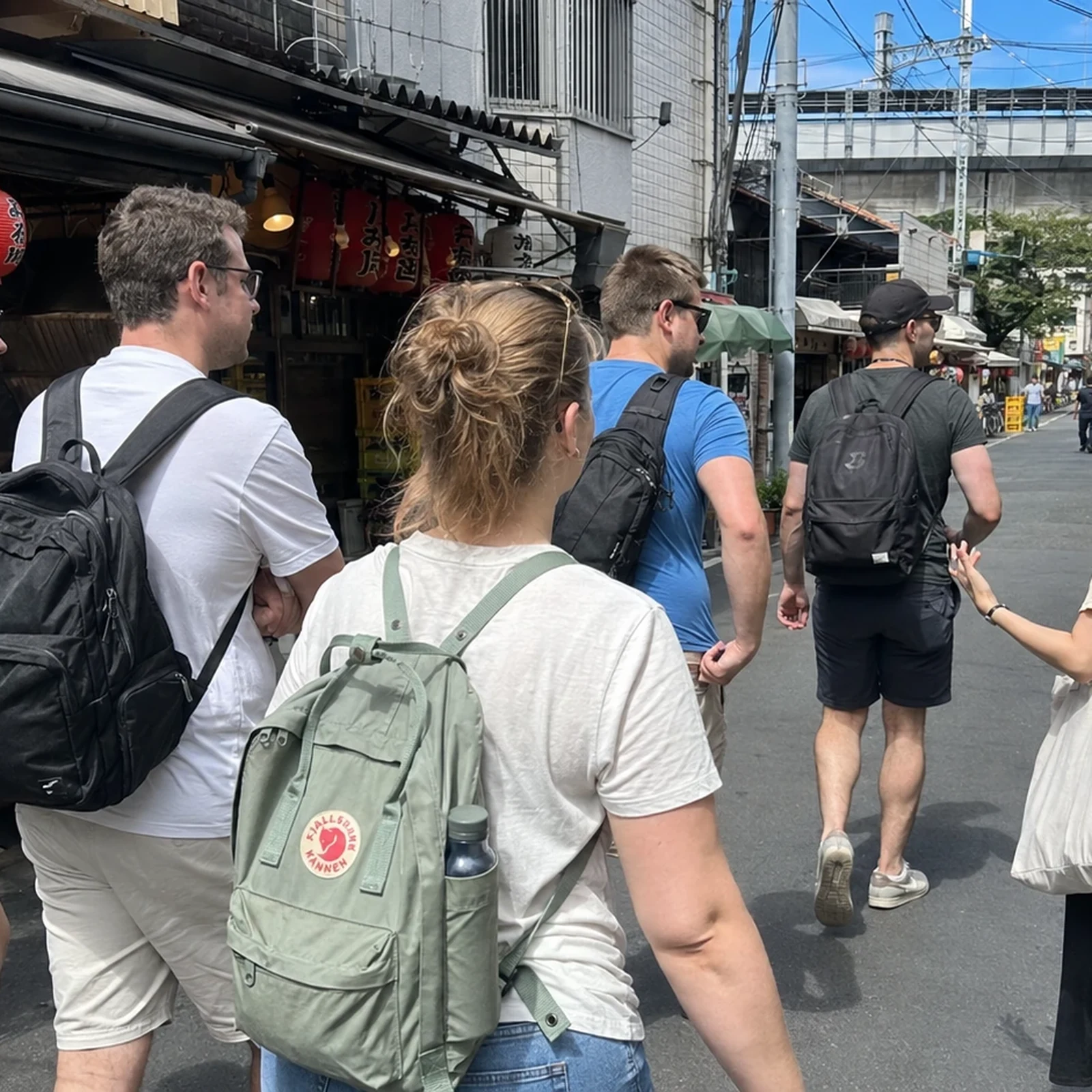 Private Nakazakicho and Tenma Walking Tour in Osaka