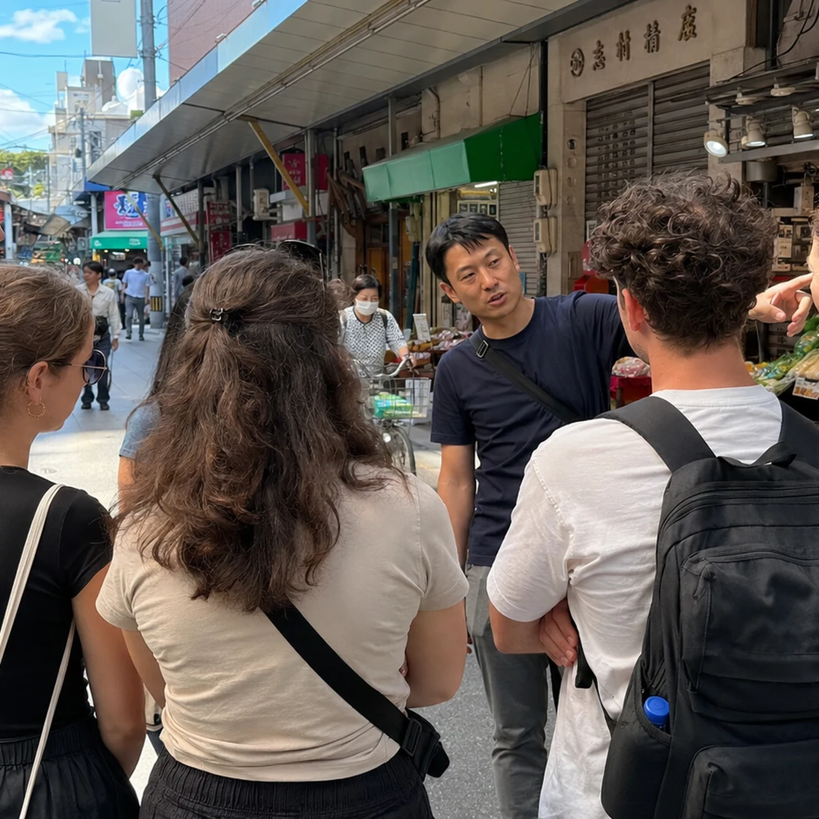 Private Tour durch Nakazakicho und Tenma in Osaka: Retro-Gassen und lokales Leben