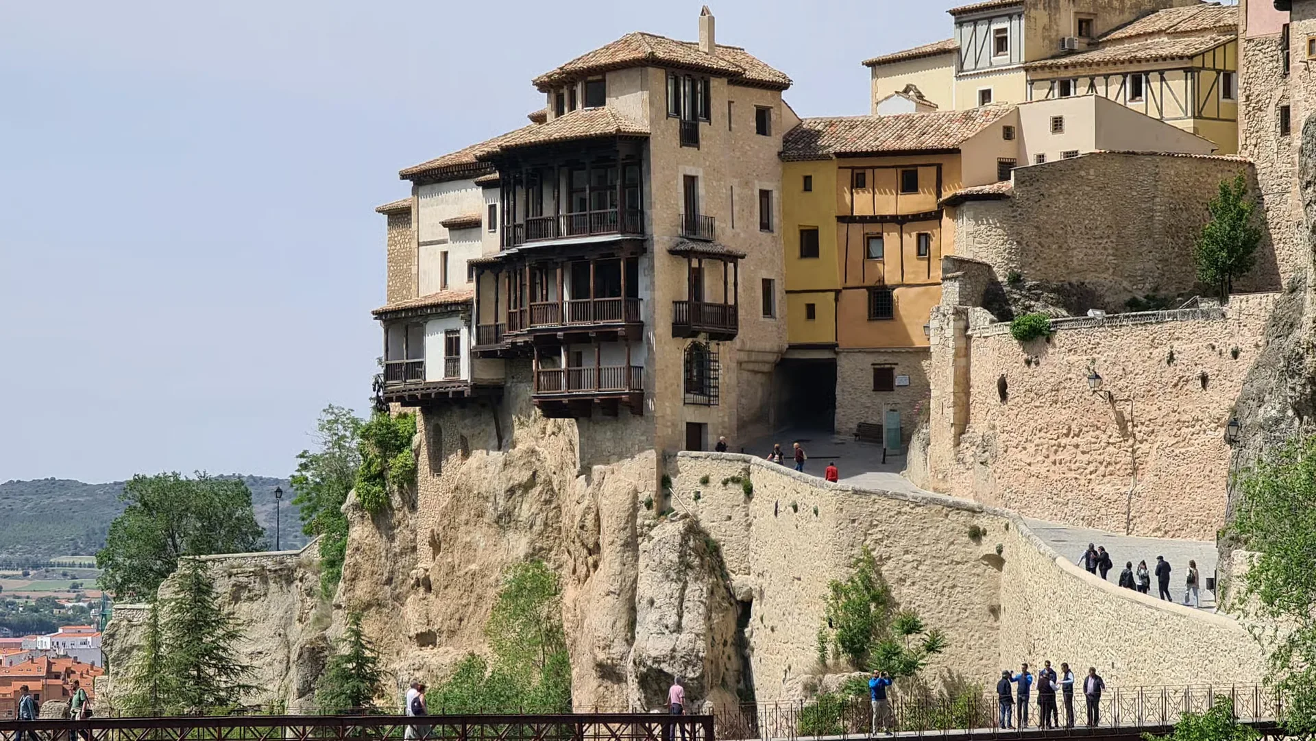 Visit Cuenca and the Enchanted City in one day from Madrid